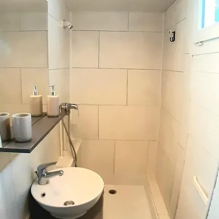 La Glaciere - Avec Salle De Bain - 2 Personnes Apartamento *